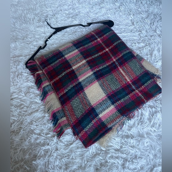 Multicolor Scarf - Picture 4 of 6